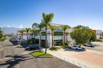 1929 Campus Ave, Ontario, CA à louer Photo intérieure– Image 1 sur 4