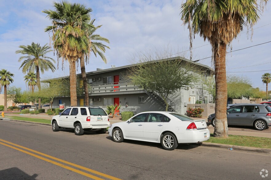 601 N 6th Ave, Phoenix, AZ à louer - Photo de l’immeuble – Image 3 sur 3