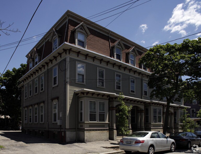 339-343 Thayer St, Providence, RI à vendre - Photo de l’immeuble – Image 2 sur 26