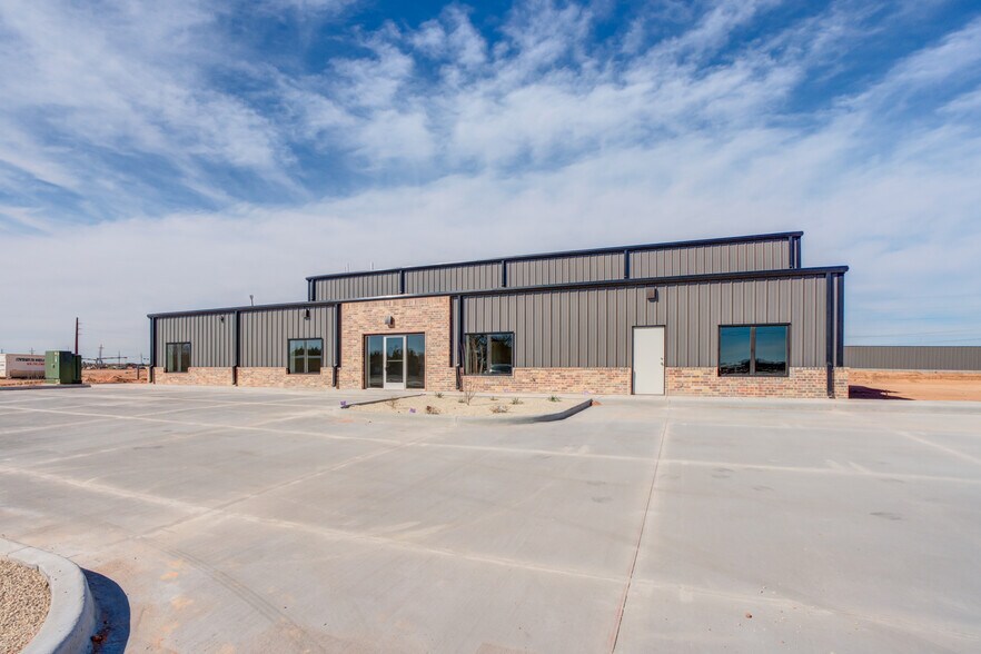 3216 116th st, Lubbock, TX à louer - Photo de l’immeuble – Image 2 sur 34
