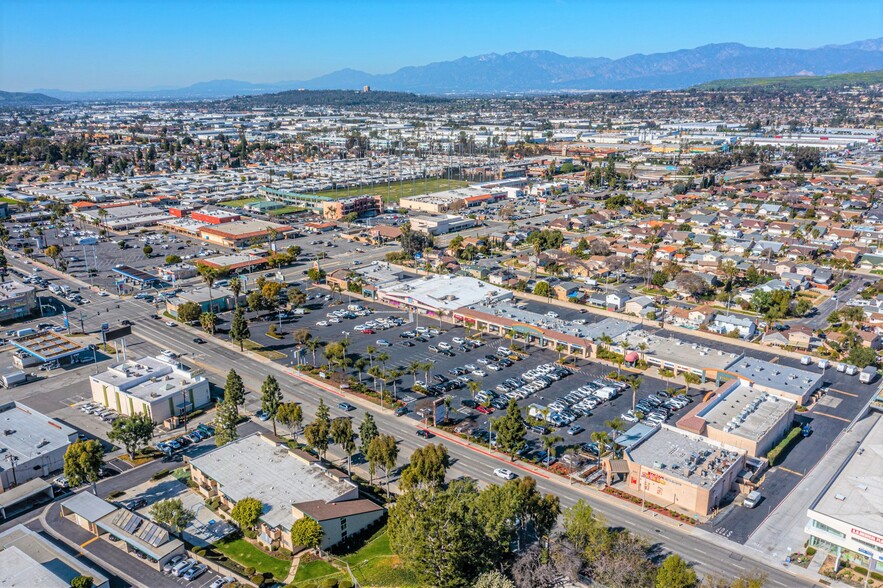 19031-19075 Colima Rd, Rowland Heights, CA à louer - Photo de l’immeuble – Image 3 sur 8