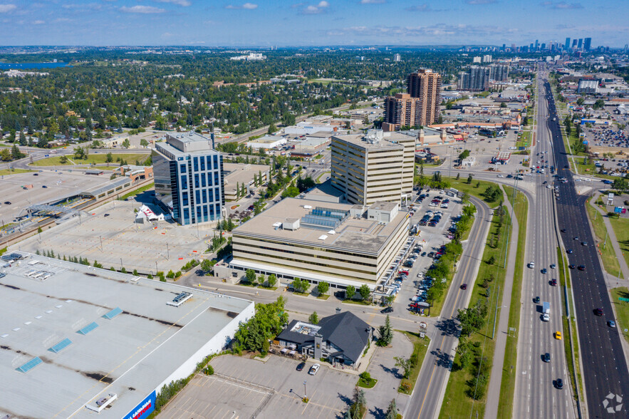 10333 Southport Rd SW, Calgary, AB à louer - Aérien – Image 3 sur 7