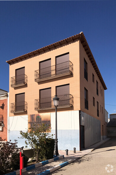 Plaza José Antonio, 2, Lominchar, Toledo à vendre - Photo de l’immeuble – Image 2 sur 2
