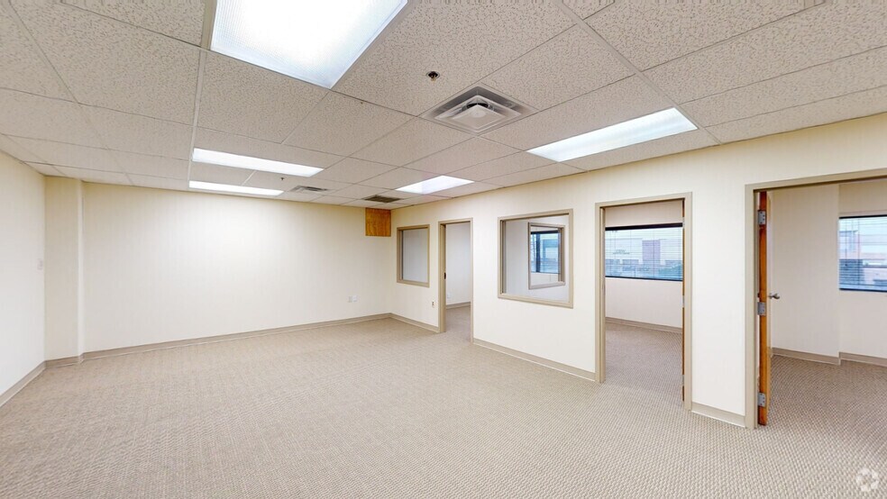 9600 Colerain Ave, Cincinnati, OH à louer - Numérisation 3D Matterport – Image 3 sur 23
