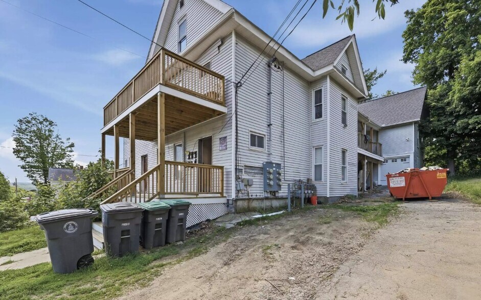 194-196 Main St, Pembroke, NH à vendre - Photo de l’immeuble – Image 2 sur 16