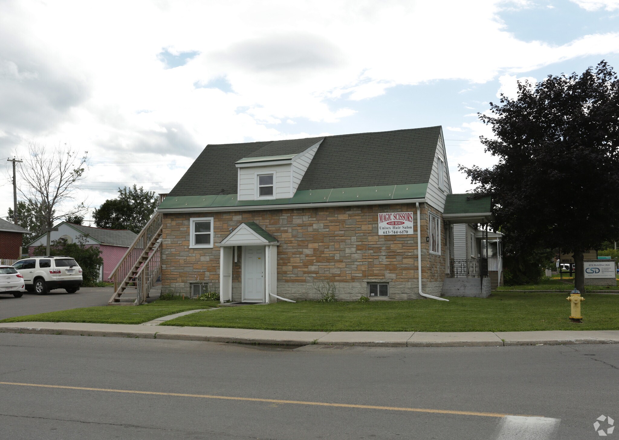 276 Mcarthur Ave, Ottawa, ON à vendre Photo principale– Image 1 sur 3