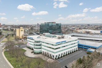 100 Lighting Way, Secaucus, NJ - VUE AÉRIENNE  vue de carte