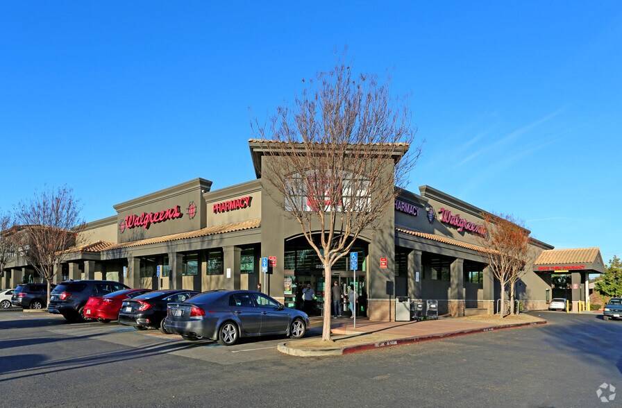 23882-23958 Hesperian Blvd, Hayward, CA à louer - Photo de l’immeuble – Image 1 sur 2