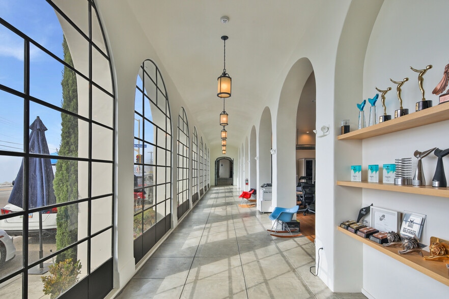 17575 Pacific Coast Hwy, Pacific Palisades, CA à louer - Photo de l’immeuble – Image 2 sur 10