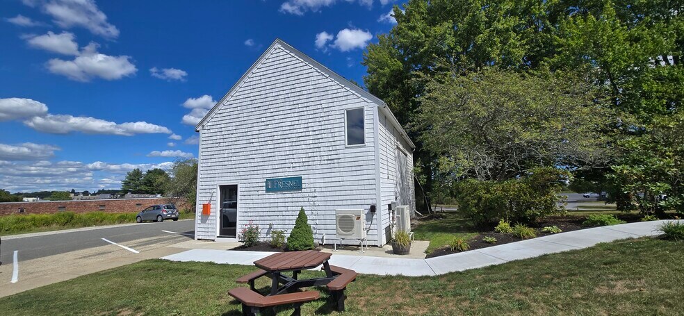 112 Parker St, Newburyport, MA à louer - Photo de l’immeuble – Image 2 sur 22