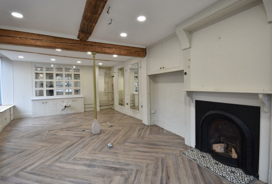 39 Castle Gate, Newark à louer - Photo de l’immeuble – Image 1 sur 3