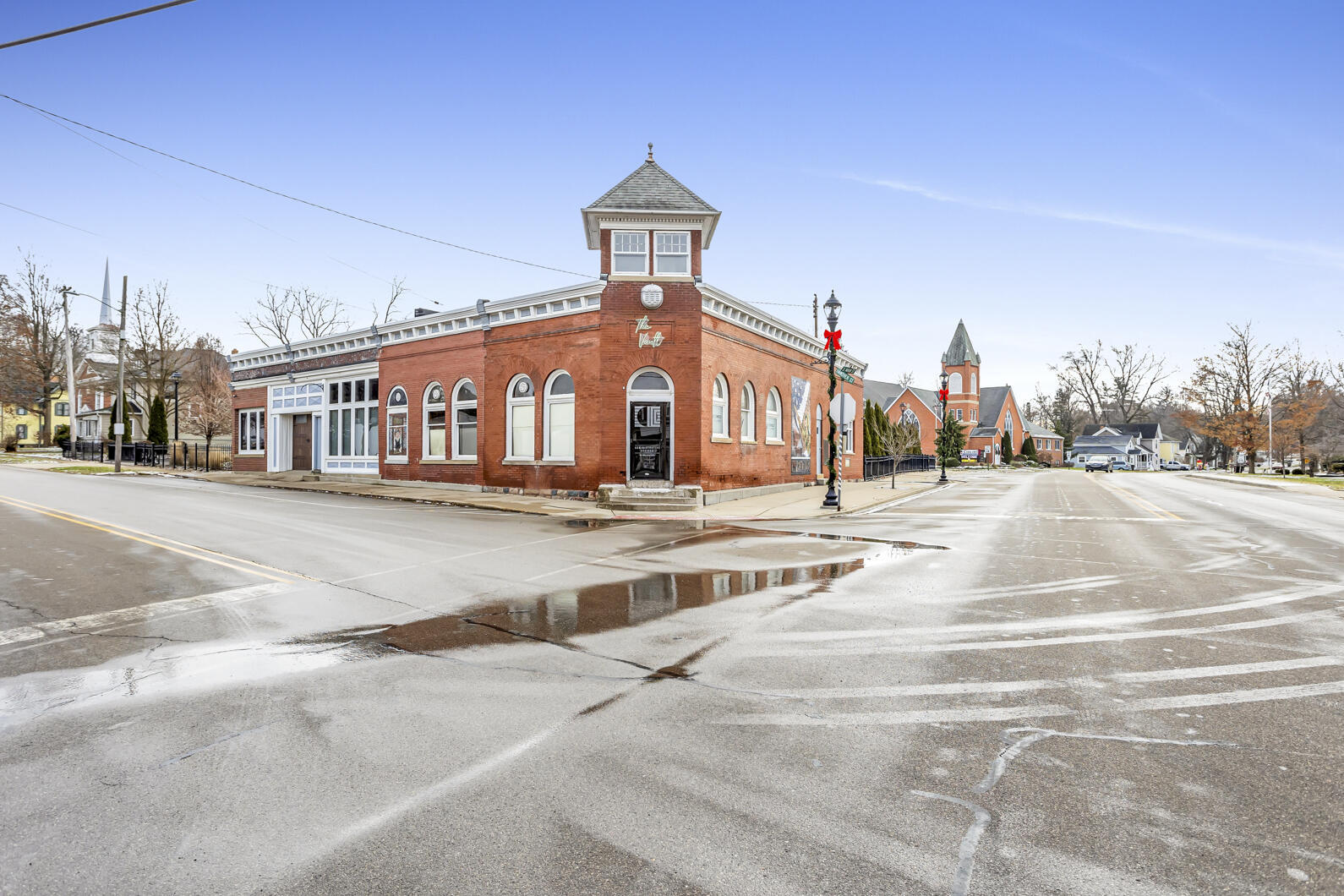 101 S Main St, Concord, MI à vendre Photo principale– Image 1 sur 43