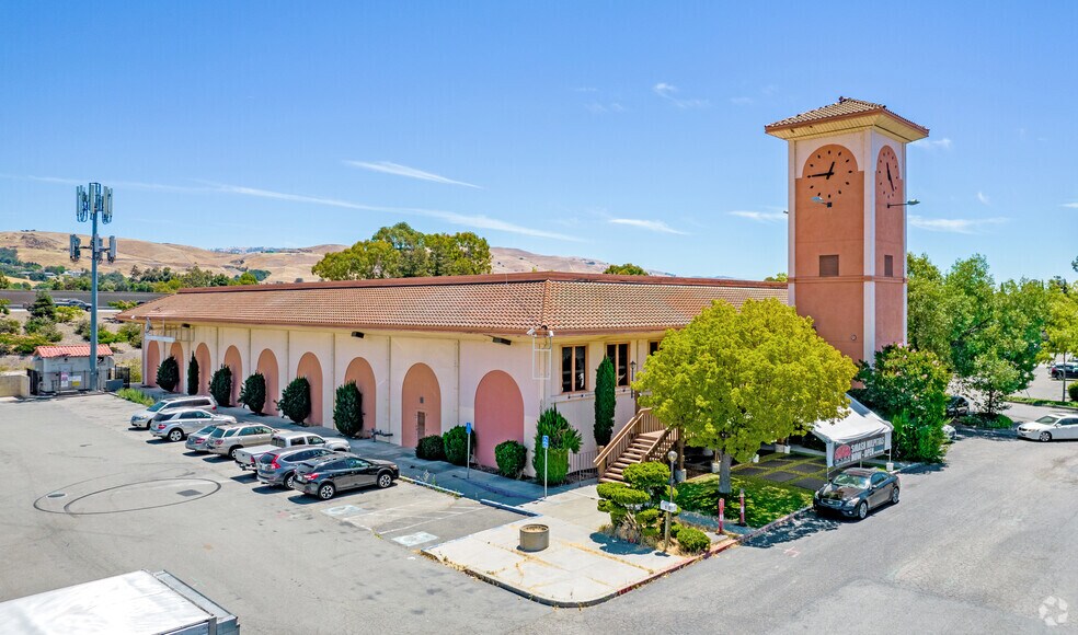 1000 Jacklin Rd, Milpitas, CA à vendre - Photo de l’immeuble – Image 1 sur 15