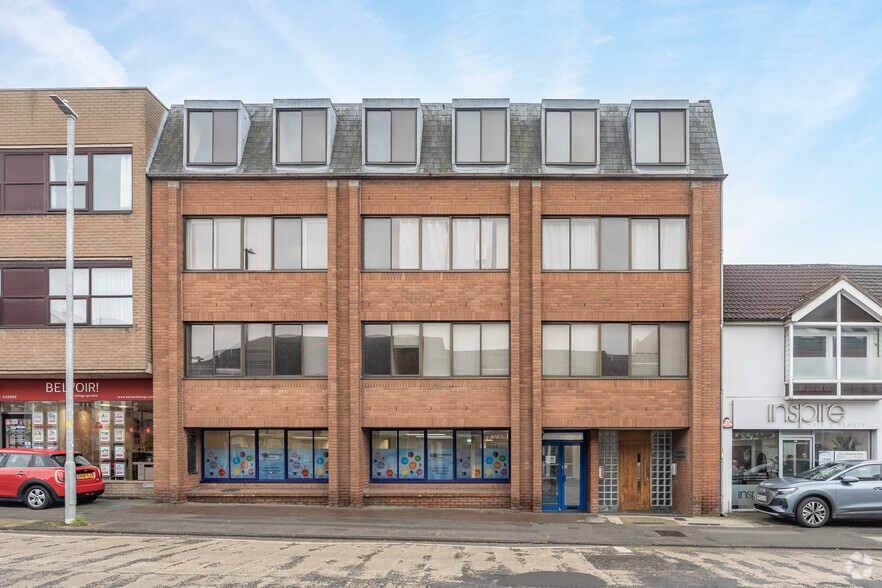 47-49 Commercial Rd, Swindon à vendre - Photo de l’immeuble – Image 2 sur 3