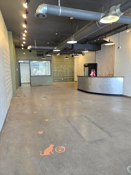 5208 N Clark St, Chicago, IL à louer - Photo intérieure – Image 2 sur 12