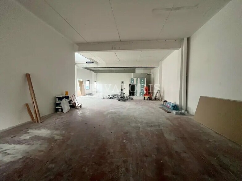 1 Rue Des Vergers, Limonest à louer - Photo de l’immeuble – Image 2 sur 17