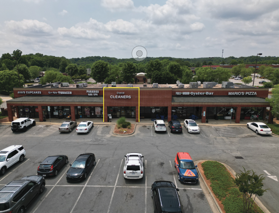 1410-1450 River Ridge Dr, Clemmons, NC à louer Photo de l’immeuble– Image 1 sur 9