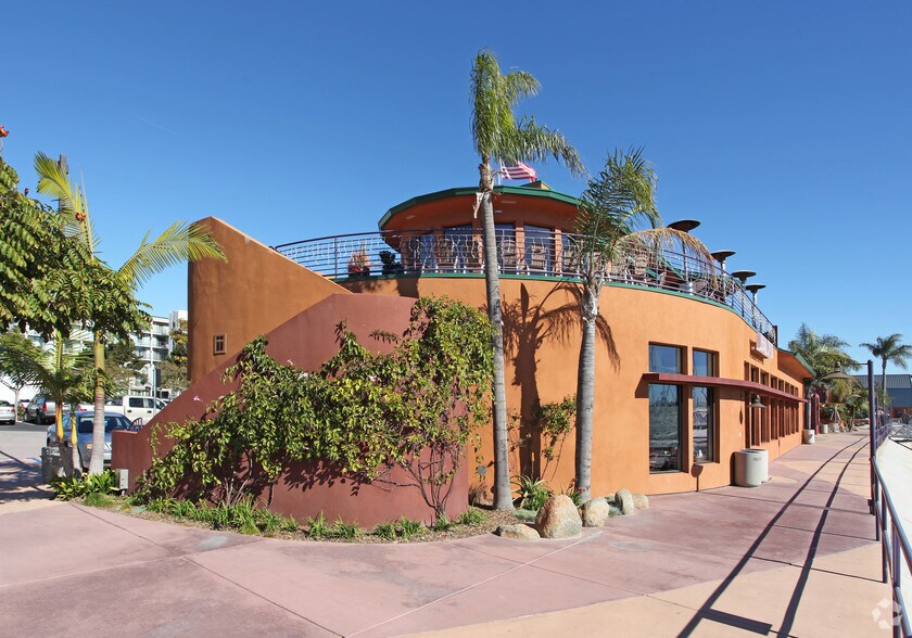 5000 N Harbor Dr, San Diego, CA à louer - Photo principale – Image 3 sur 10