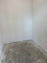 3051 Atlantic Ave, Brooklyn, NY à louer Photo intérieure– Image 2 sur 4