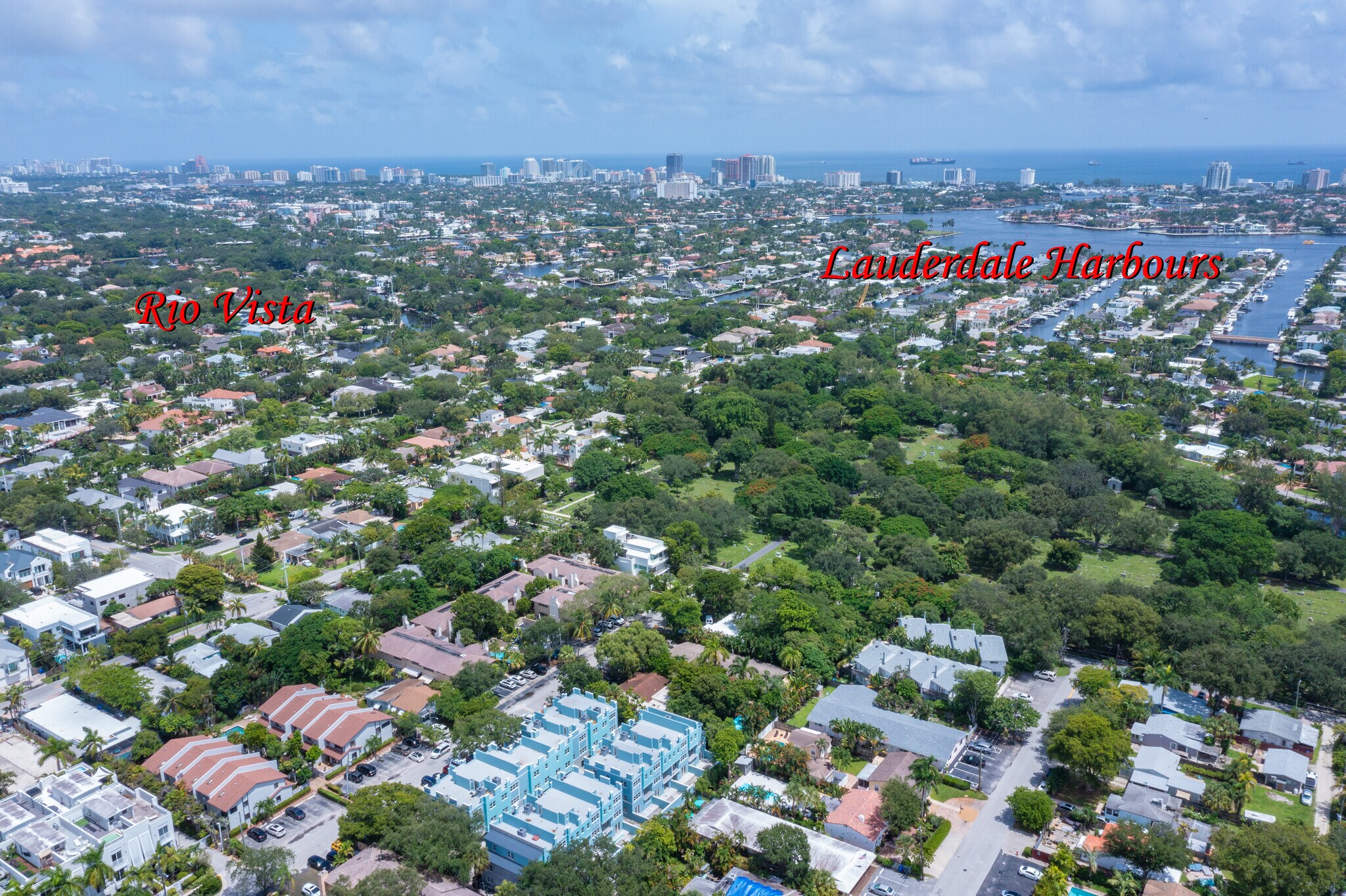 Rio Vista / Victoria Park portefeuille de 3 biens à vendre sur LoopNet.fr Photo de l’immeuble– Image 1 sur 23