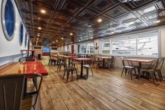 1 Angell Rd, Narragansett, RI à louer Photo intérieure– Image 2 sur 7