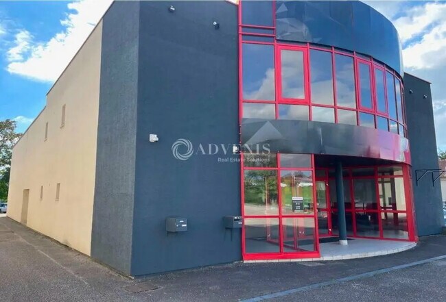 Plus de détails pour Local commercial à louer