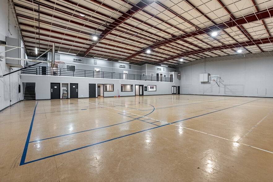 1002 W Huisache Ave, San Antonio, TX à louer - Photo principale – Image 1 sur 11