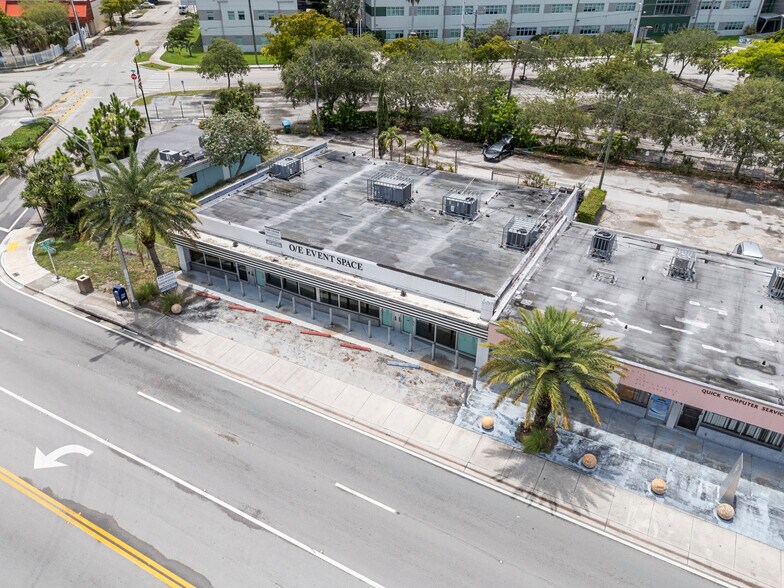 13120-13126 W Dixie Hwy, North Miami, FL à louer - Photo de l’immeuble – Image 3 sur 35