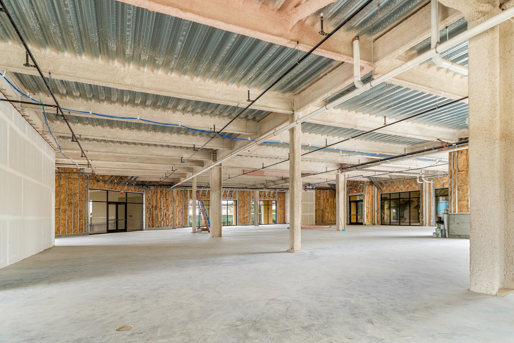 10000 Bolsa Ave, Westminster, CA à louer Photo intérieure– Image 1 sur 22