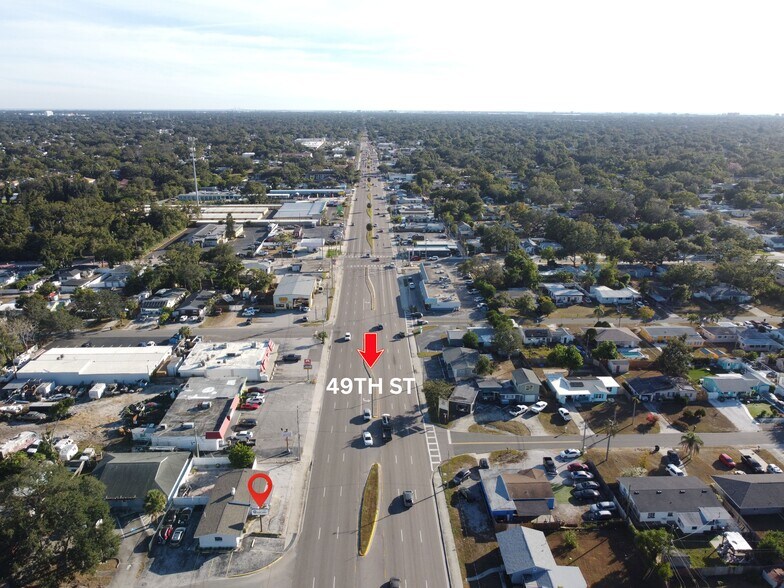 4795 49th St N, Saint Petersburg, FL à vendre - Photo de l’immeuble – Image 2 sur 22