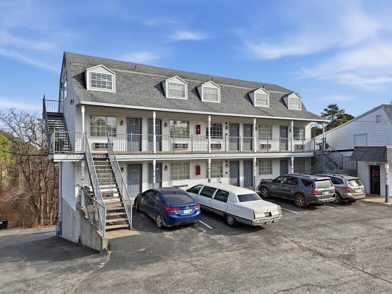 2038 E Van Buren, Eureka Springs, AR à vendre - Photo de l’immeuble – Image 3 sur 30