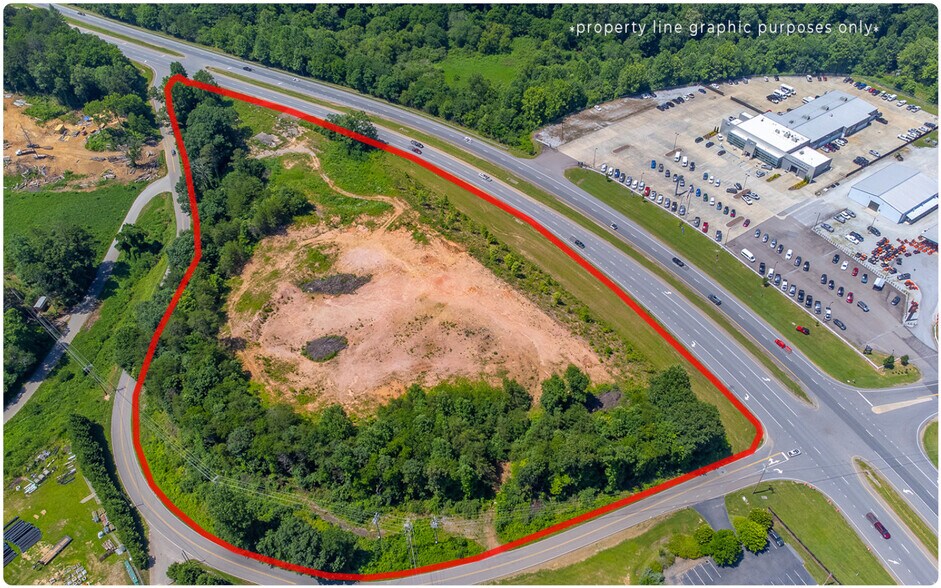 9999 Sylva Road, Franklin, NC à vendre - Photo de l’immeuble – Image 2 sur 13