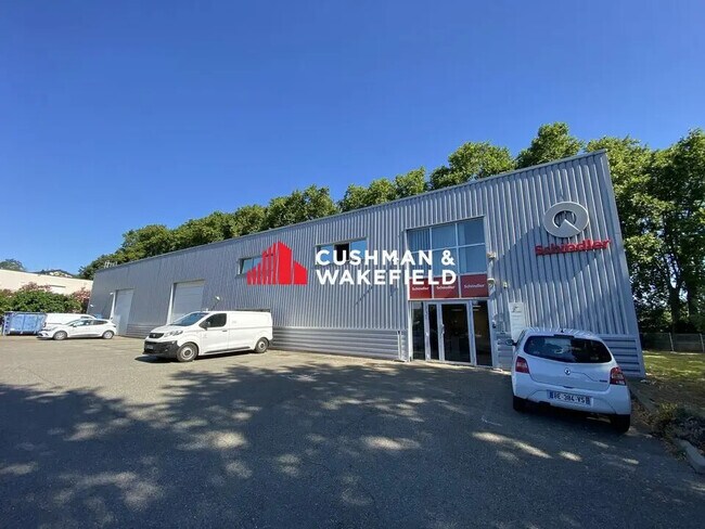 Plus de détails pour Différents types d’espaces à louer