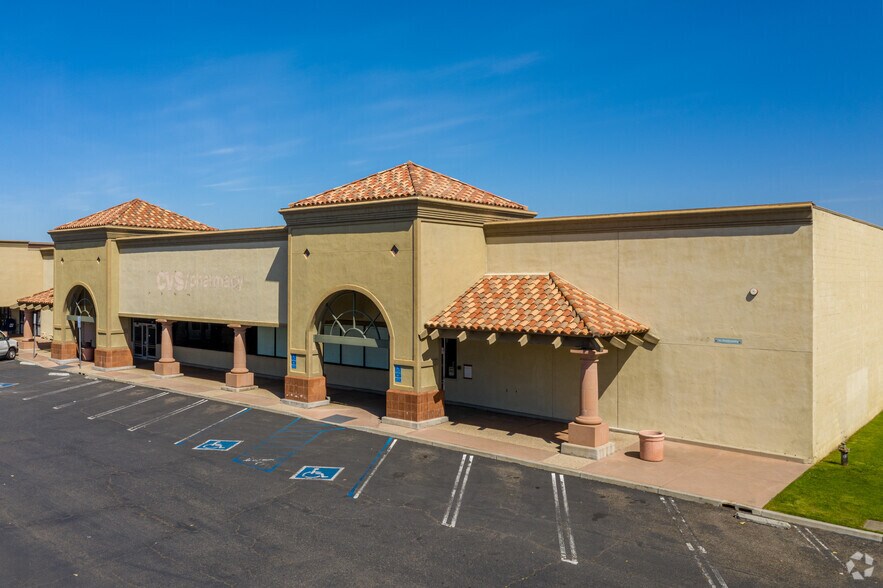 5205-5295 Warner Ave, Huntington Beach, CA à louer - Photo de l’immeuble – Image 3 sur 24