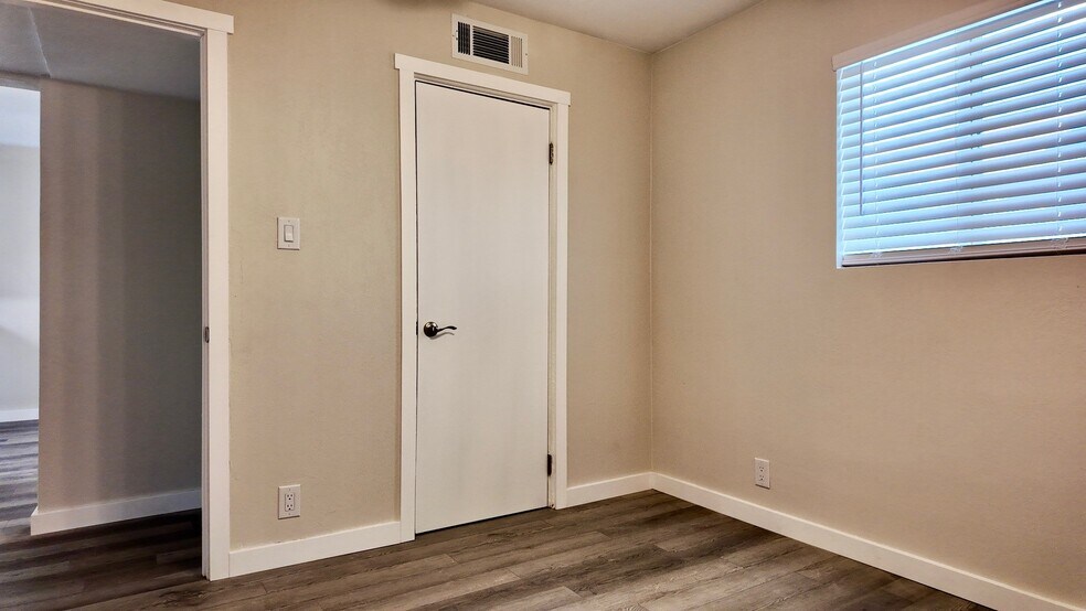 1338 E Fillmore St, Phoenix, AZ à vendre - Photo de l’immeuble – Image 3 sur 14