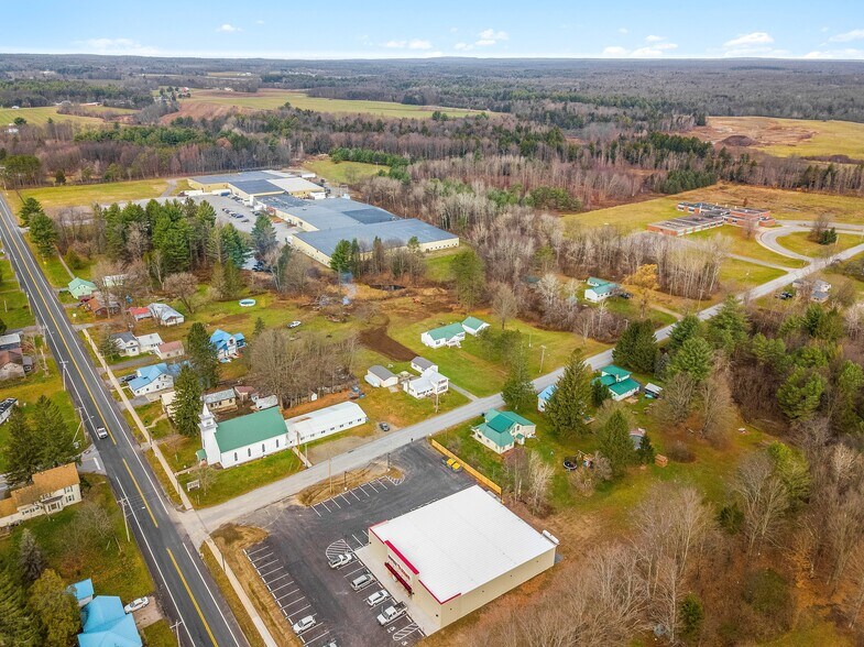 518 State Route 13, Williamstown, NY à vendre - Photo de l’immeuble – Image 2 sur 5