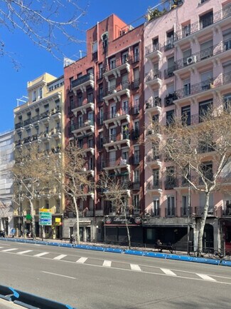 Plus de détails pour Avenida De La Ciudad De Barcelona, 29, Madrid - Logement à vendre