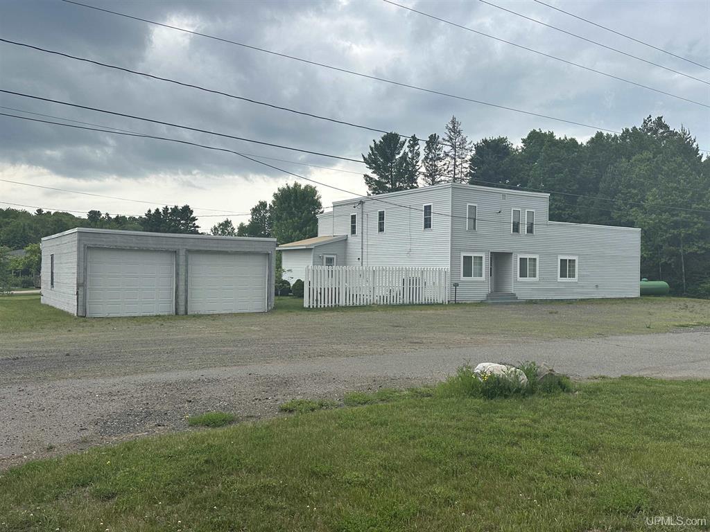 19283 US Highway 41 W, Champion, MI à vendre Photo principale– Image 1 sur 16