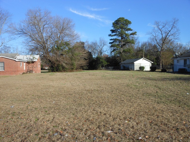 651 W Liberty St, Sumter, SC à vendre - Photo de l’immeuble – Image 2 sur 7