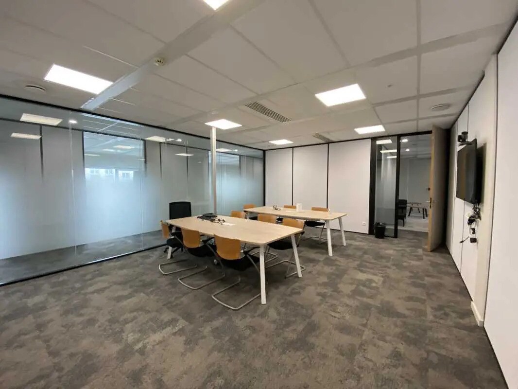Bureau dans Rouen à louer Photo de l’immeuble– Image 1 sur 4