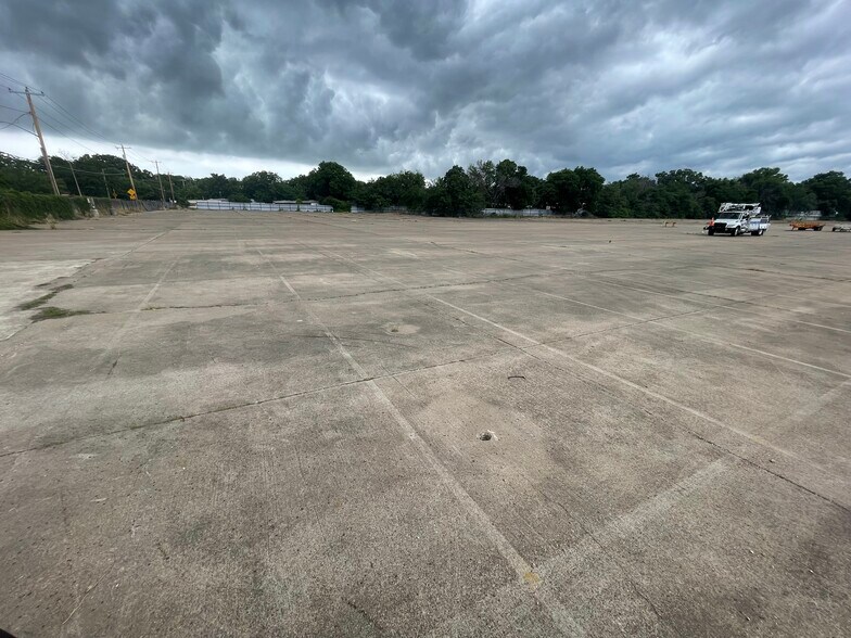 4001 Ohio Garden Rd, Fort Worth, TX à louer - Photo de l’immeuble – Image 2 sur 6