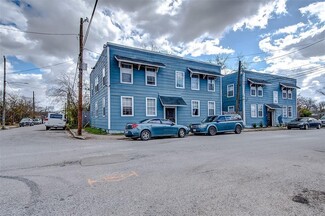 Plus de détails pour 2401-2407 Sampson St, Houston, TX - Logement à vendre