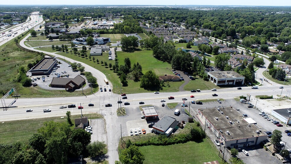 6425 W 10th St, Indianapolis, IN à vendre - Photo de l’immeuble – Image 1 sur 2