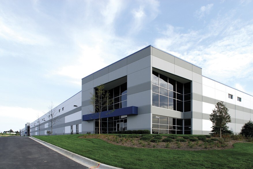 1001 Tri-State Pky, Gurnee, IL à louer - Photo principale – Image 1 sur 4