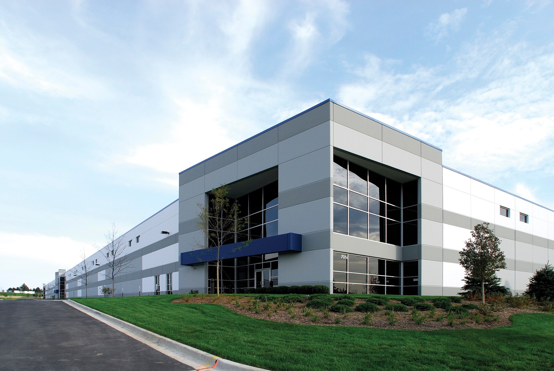 1001 Tri-State Pky, Gurnee, IL à louer Photo principale– Image 1 sur 5