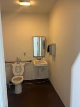 932 NE 24th Ln, Cape Coral, FL à louer Photo intérieure– Image 2 sur 4