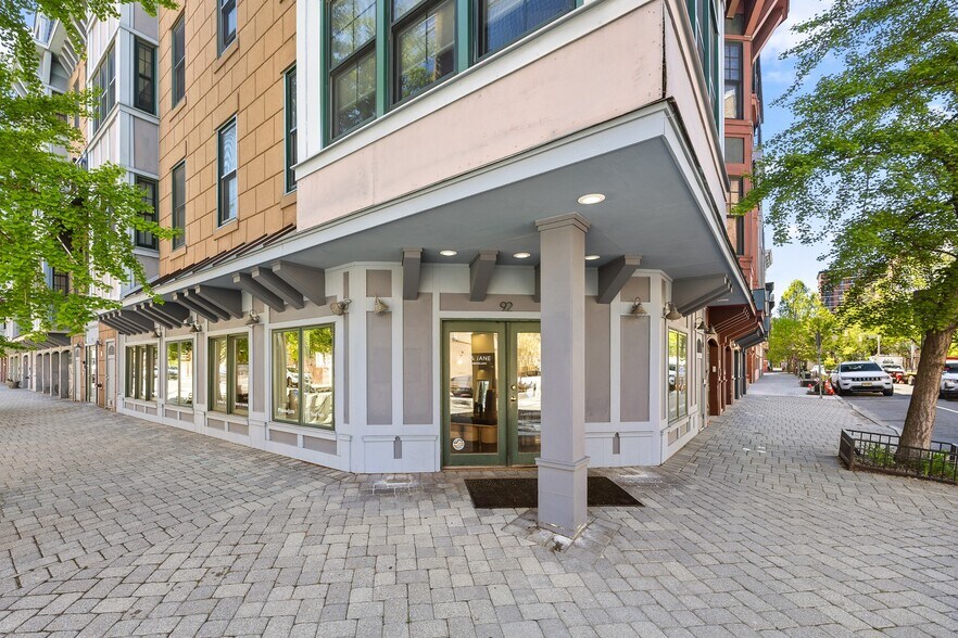 92 Madison St, Hoboken, NJ à vendre - Photo principale – Image 1 sur 17