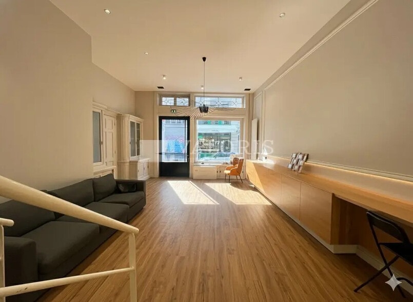 Local commercial dans Lyon à louer - Photo de l’immeuble – Image 2 sur 9