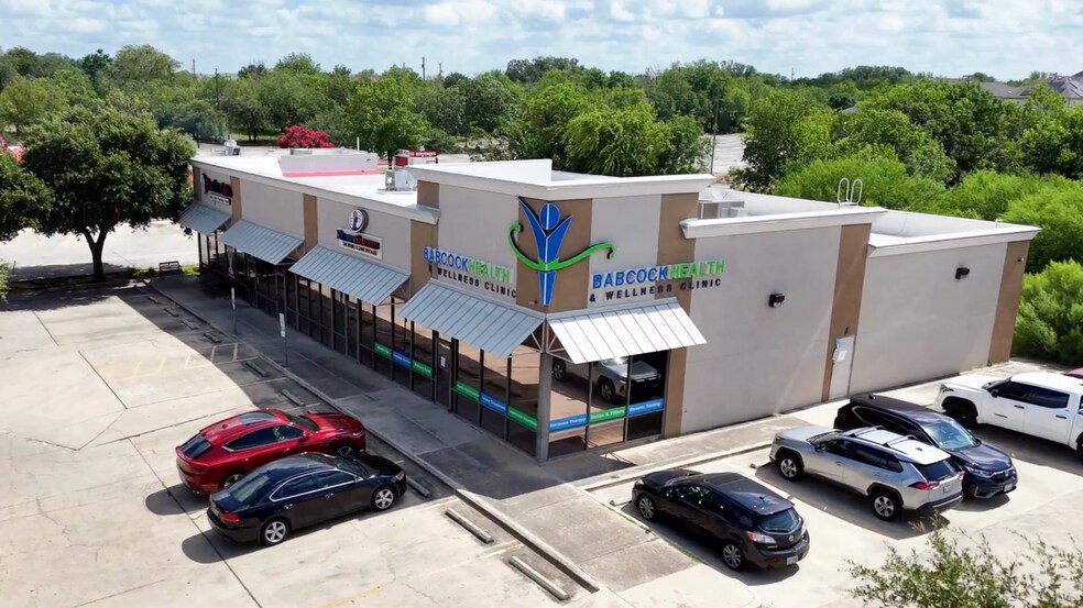 6423 Babcock Rd, San Antonio, TX à vendre - Photo de l’immeuble – Image 2 sur 4