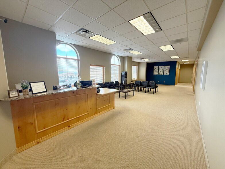833 N 900 W, Orem, UT à louer - Photo intérieure – Image 2 sur 11